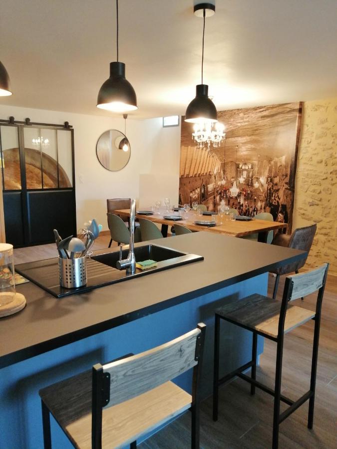 Le Refuge De La Sallee Gençay Eksteriør bilde